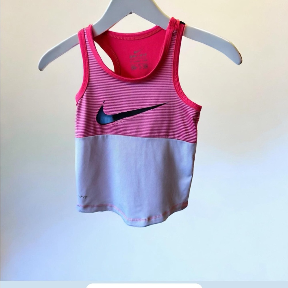 Nike Dri-Fit 2T (A4)‎